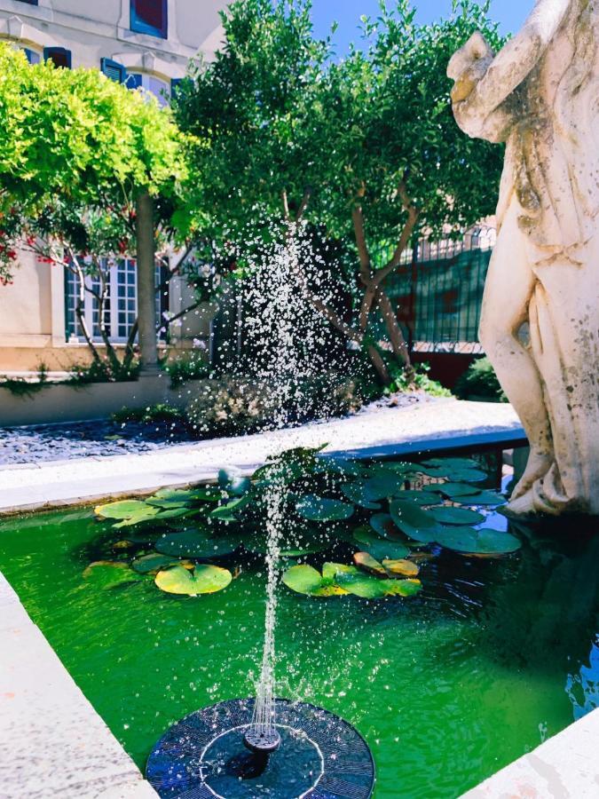 Maison De Maitre A Bram # Jacuzzi Εξωτερικό φωτογραφία